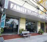 Exterior 3 Family Transit 2 Hotel