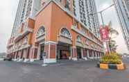 Luar Bangunan 4 OYO 268 Cinere Resort Apartement