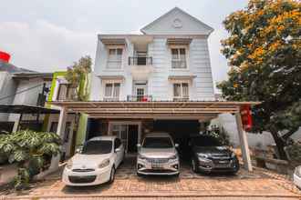 Luar Bangunan 4 OYO 1551 Studento Guest House