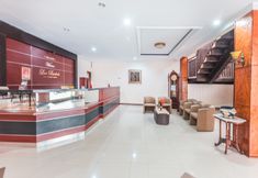 Lobi 5 OYO 1667 Wisma Lux Barkah