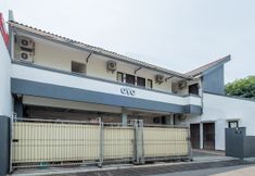 외관 2 OYO 1460 Anyelir Residence