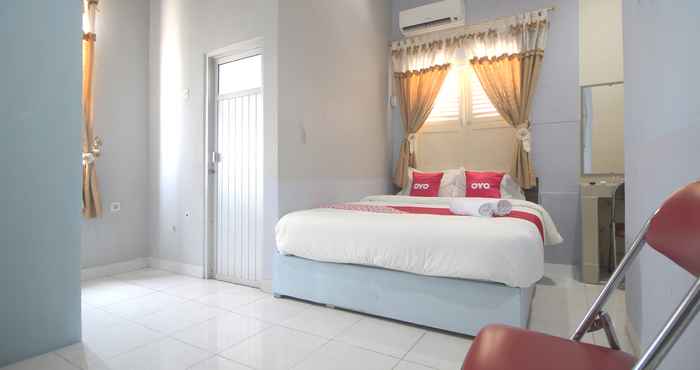 Kamar Tidur OYO 1448 Kartini Residence Syariah