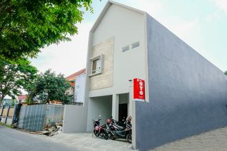 外部的 4 OYO 1595 Javas Guest House