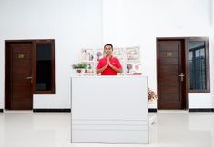 Lobi 5 Four D'Home