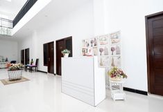 Lobi 7 Four D'Home