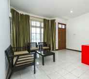 ล็อบบี้ 5 Super OYO 1582 Bungo Guest House