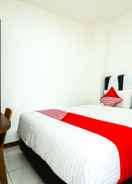 BEDROOM Super OYO 1582 Bungo Guest House