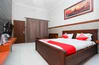 Kamar Tidur OYO 1588 Hotel Bintang