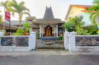 Bangunan OYO 1650 Griya Joglo Homestay