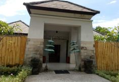 Exterior 6 Araminth Villa 