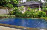 Kolam Renang 5 Araminth Villa 