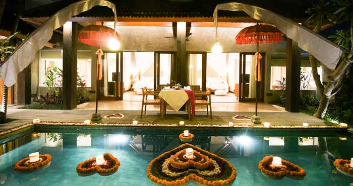 Swimming Pool Purana Suite Ubud