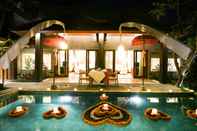 Swimming Pool Purana Suite Ubud