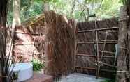 Toilet Kamar 5 O Little Tent de Koh Chang