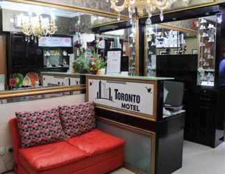 Lobi 2 Temple Street Hotel (Managed by Toronto Motel)