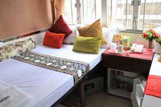 Kamar Tidur 4 Temple Street Hotel (Managed by Toronto Motel)