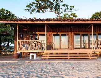 Lobi 2 Crusoe Cabins Casobe