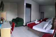 ห้องนอน Hotel Ponorogo Permai