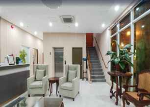 Lobi 4 Capital O 461 Asrodel Hotel