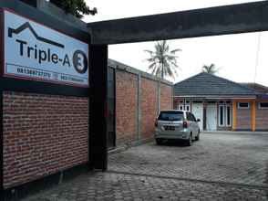 Luar Bangunan 4 Triple A Homestay 3 (Syariah)		