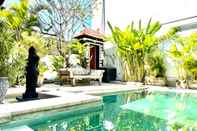 Kolam Renang Villa Carissa Seminyak Centre - Bali