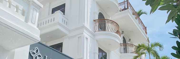 Lobby La Sera Suites villa Nha Trang 