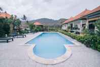 Swimming Pool Damar Sanjaya Uttama Karangasem