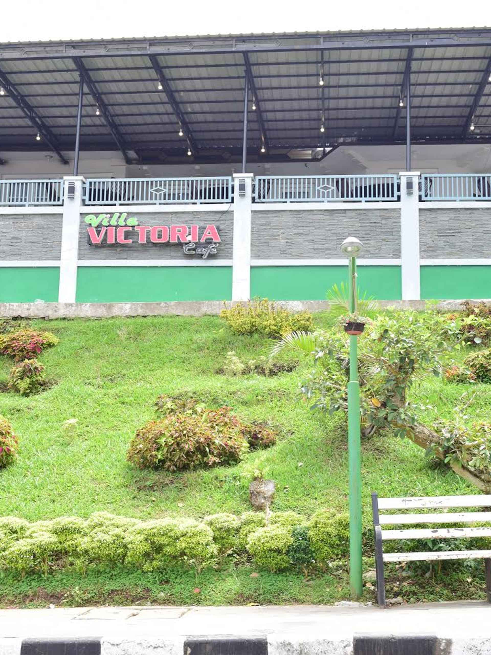 Exterior Villa Victoria Cafe