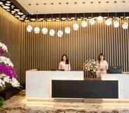 Lobby 3 Zen Riverside Hotel & Residences