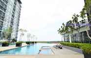 Swimming Pool 4 Minions Homestay_Near KLIA_WIFI + TV Box