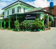 Bangunan 4 Super OYO 1682 Greenia Hotel