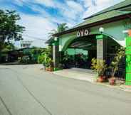 Bangunan 2 Super OYO 1682 Greenia Hotel