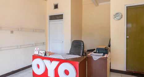 ロビー 2 Wisma Syahransah Flagship