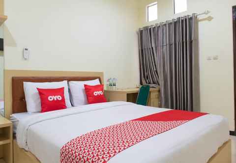 Bedroom OYO 1681 The Kost Tdm 2