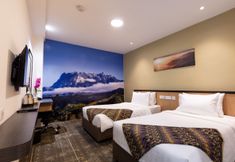 Bedroom 2 Hotel 7 Suria