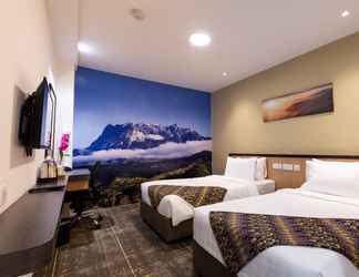 Kamar Tidur 2 Hotel 7 Suria