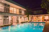 Swimming Pool Goya Hotel Probolinggo