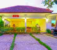 Exterior 2 OYO 1659 Sengkunyit Budget Hotel