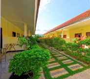 Exterior 5 OYO 1659 Sengkunyit Budget Hotel