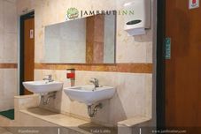 CleanAccommodation Jambrut Inn