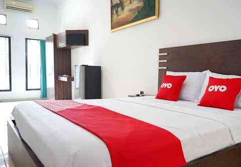 Bedroom OYO 1697 Griya Dimas Guesthouse