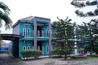 ภายนอกอาคาร OYO 1697 Griya Dimas Guesthouse