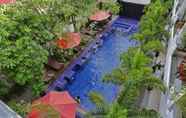 สระว่ายน้ำ 6 Golden Siem Reap Hotel