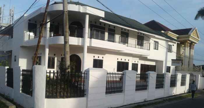 Bangunan Homestay Mama