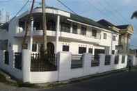 Luar Bangunan Homestay Mama