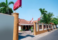 Bangunan 5 SUPER OYO Capital O 1644 Hotel Griya Kencana 