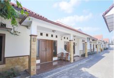 Exterior 7 OYO 1680 Dahlia Guesthouse Near RSI Hidayatullah