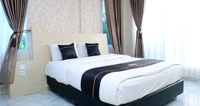 Kamar Tidur OYO 2455 Hotel Surya Bengkalis Syariah