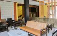 Lobby 6 OYO 1710 Hotel Budi Famili 2 Syariah