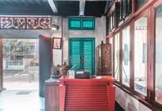 Lobby 6 OYO 1674 D'krepyak Syariah